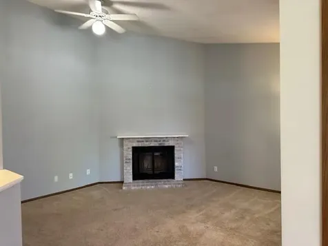 3590 Blue Jay Way Eagan MN 55123