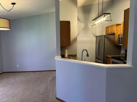 3590 Blue Jay Way Eagan MN 55123