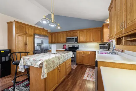 1211 Hillside Road Sauk Rapids MN 56379
