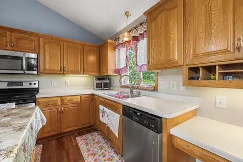 1211 Hillside Road Sauk Rapids MN 56379