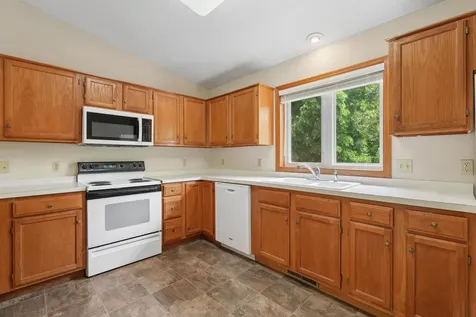 13015 Penn Avenue S Burnsville MN 55337