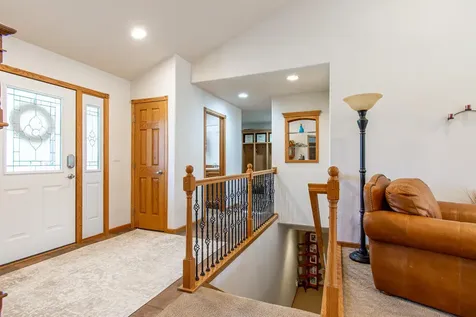 1819 52nd Avenue N Moorhead MN 56560