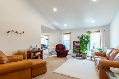 1819 52nd Avenue N Moorhead MN 56560