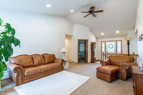 1819 52nd Avenue N Moorhead MN 56560