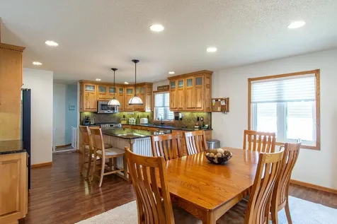 1819 52nd Avenue N Moorhead MN 56560