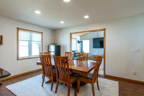 1819 52nd Avenue N Moorhead MN 56560