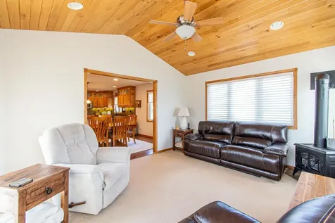 1819 52nd Avenue N Moorhead MN 56560
