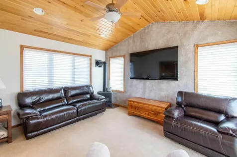 1819 52nd Avenue N Moorhead MN 56560