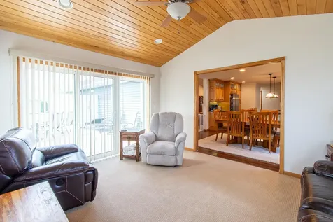 1819 52nd Avenue N Moorhead MN 56560