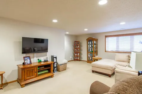 1819 52nd Avenue N Moorhead MN 56560