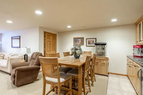 1819 52nd Avenue N Moorhead MN 56560
