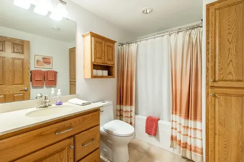 1819 52nd Avenue N Moorhead MN 56560