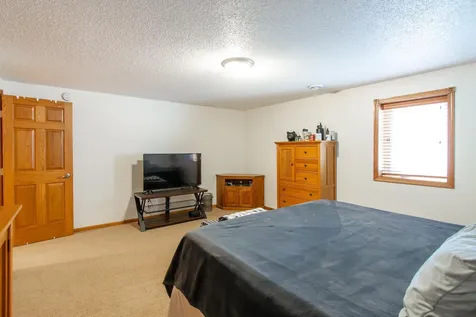 1819 52nd Avenue N Moorhead MN 56560