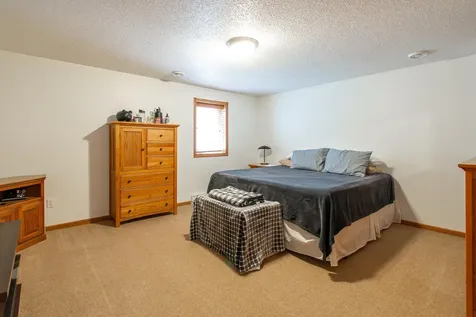 1819 52nd Avenue N Moorhead MN 56560