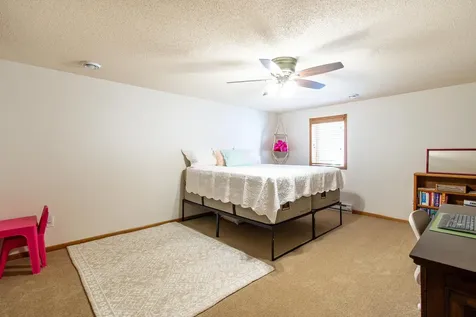 1819 52nd Avenue N Moorhead MN 56560