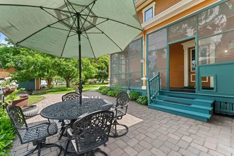 718 Vermillion Street Hastings MN 55033