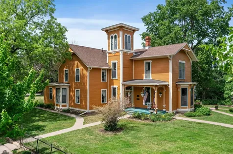 718 Vermillion Street Hastings MN 55033
