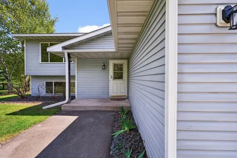 33067 Nueman Trail Lindstrom MN 55045