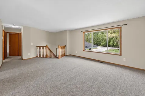 33067 Nueman Trail Lindstrom MN 55045