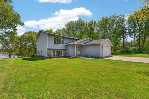 33067 Nueman Trail Lindstrom MN 55045