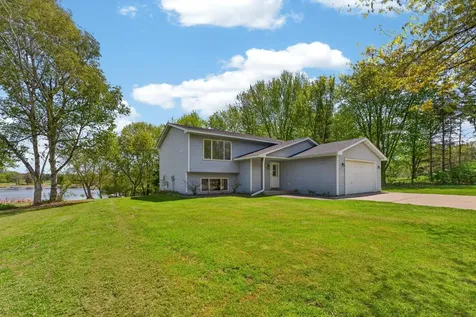 33067 Nueman Trail Lindstrom MN 55045