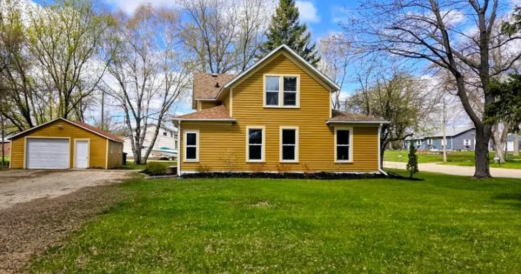 920 5th Avenue E Alexandria MN 56308