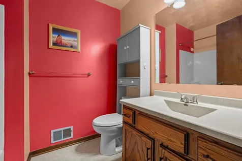 977 Heritage Court E Vadnais Heights MN 55127