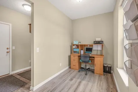 6531 102nd Avenue N Brooklyn Park MN 55445