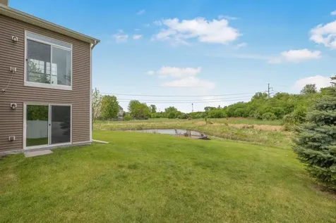 6531 102nd Avenue N Brooklyn Park MN 55445