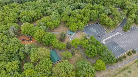 6531 102nd Avenue N Brooklyn Park MN 55445