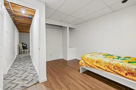 806 Parkway Drive Saint Paul MN 55106