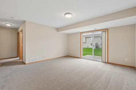 4207 Rymark Court Shakopee MN 55379
