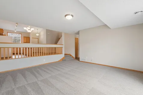 4207 Rymark Court Shakopee MN 55379