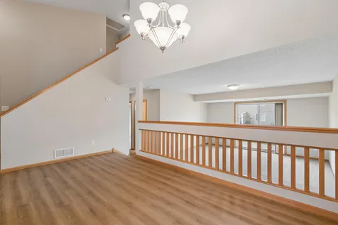 4207 Rymark Court Shakopee MN 55379