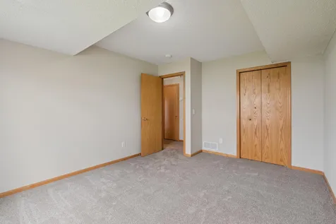 4207 Rymark Court Shakopee MN 55379