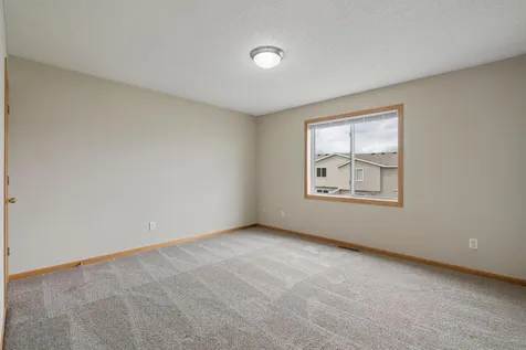 4207 Rymark Court Shakopee MN 55379