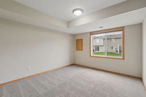 4207 Rymark Court Shakopee MN 55379