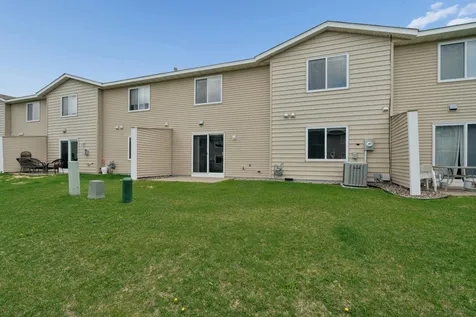 4207 Rymark Court Shakopee MN 55379