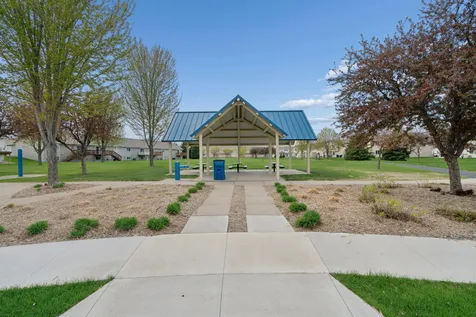 4207 Rymark Court Shakopee MN 55379