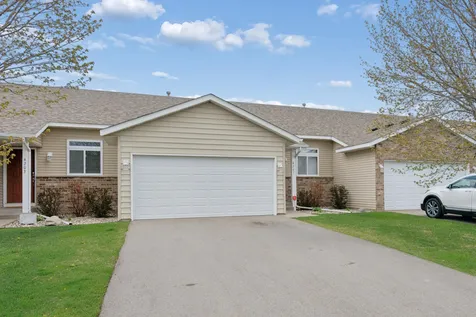 4207 Rymark Court Shakopee MN 55379