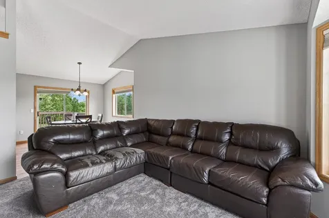 27931 116th Street NW Zimmerman MN 55398