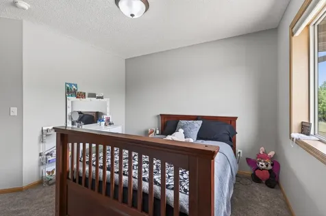 27931 116th Street NW Zimmerman MN 55398