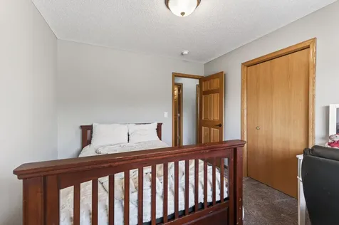 27931 116th Street NW Zimmerman MN 55398