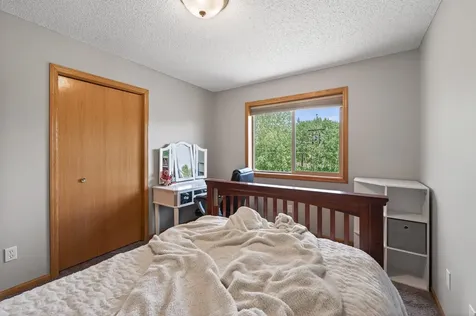 27931 116th Street NW Zimmerman MN 55398