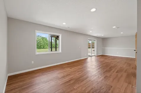 27931 116th Street NW Zimmerman MN 55398