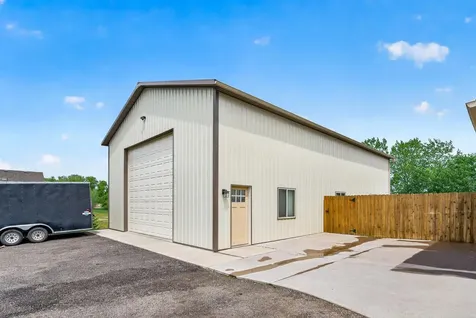 27931 116th Street NW Zimmerman MN 55398
