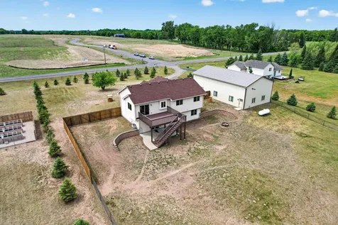 27931 116th Street NW Zimmerman MN 55398