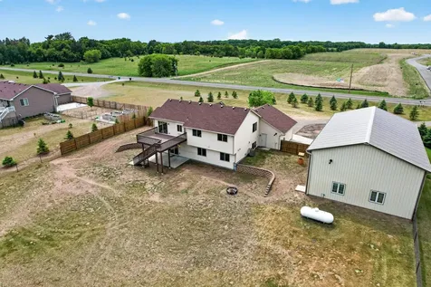 27931 116th Street NW Zimmerman MN 55398