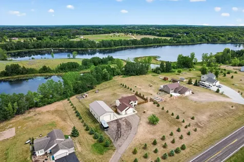 27931 116th Street NW Zimmerman MN 55398