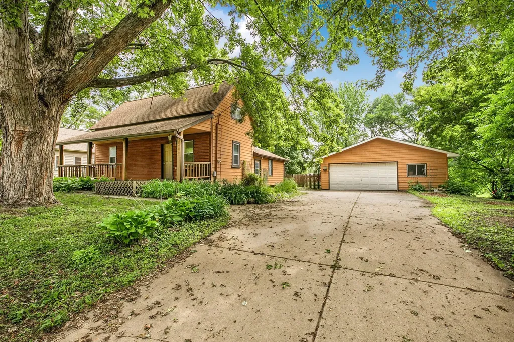 250 2nd Street Dassel MN 55325